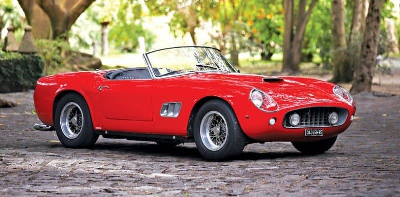 1961 Ferrari 250 GT - right side view