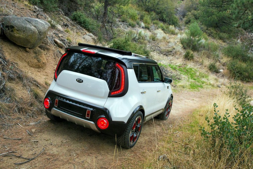 Kia Trailster on the trail