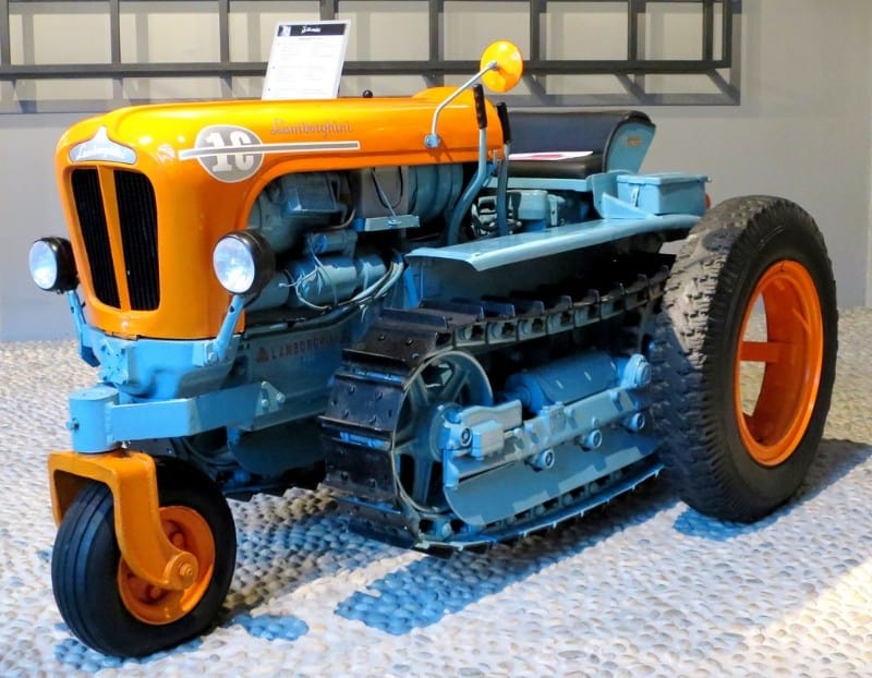 lamborghini 1c crawler tractor - left side view